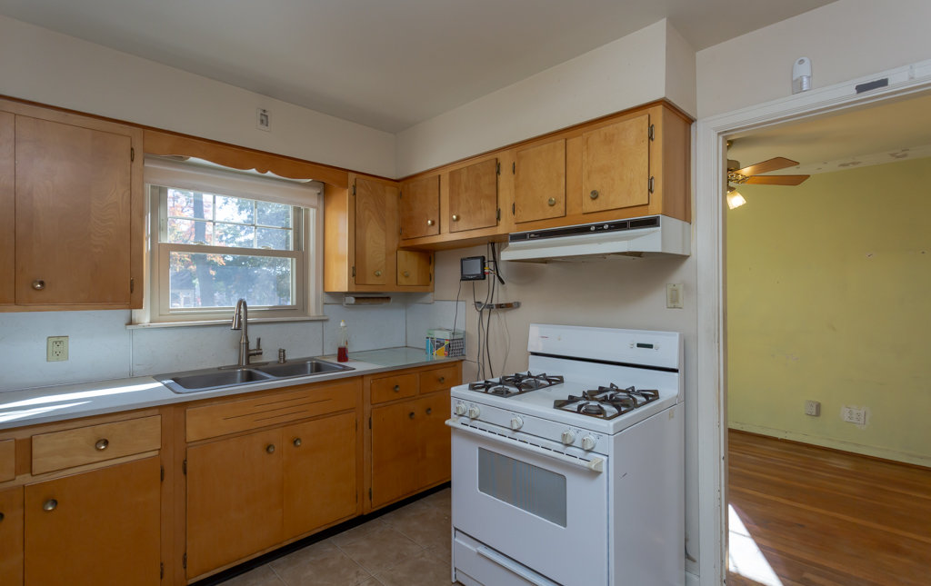 Image for ABSOLUTE AUCTION! 2704 Thoman Pl