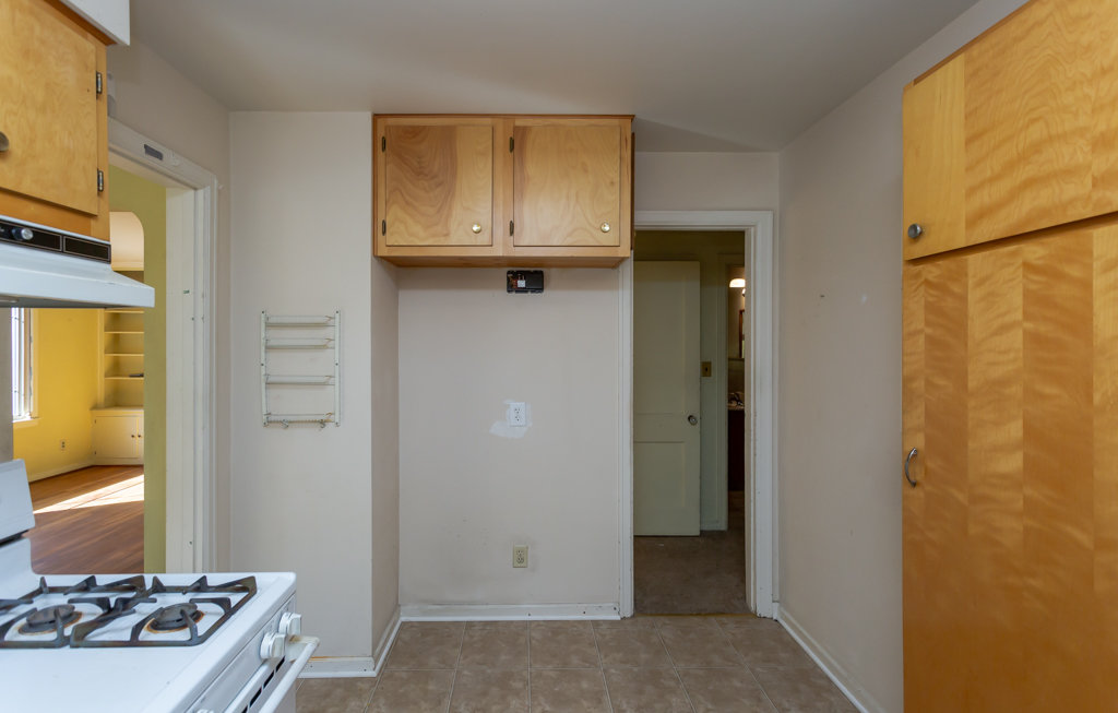 Image for ABSOLUTE AUCTION! 2704 Thoman Pl