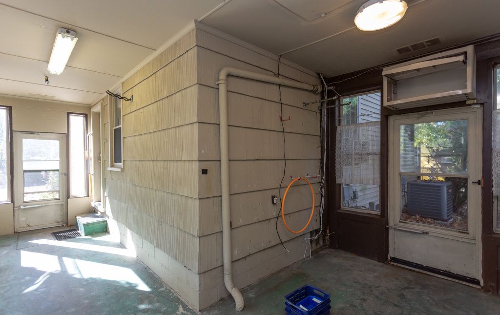 Image for ABSOLUTE AUCTION! 2704 Thoman Pl