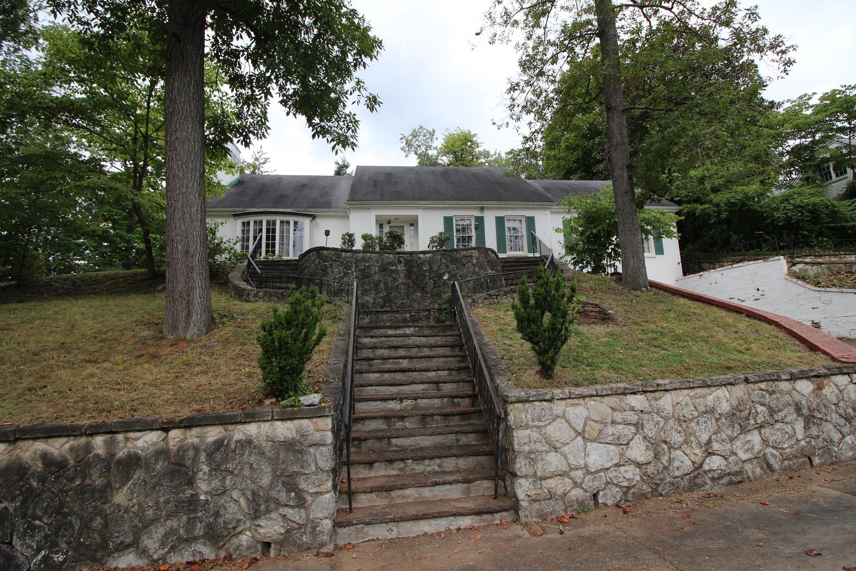 Image for SOLD $132,000 - Large 4 Bedroom with Additional Lot