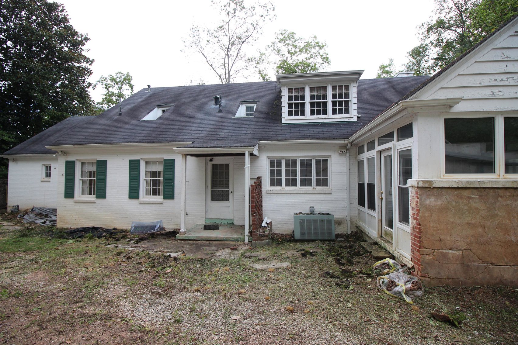 Image for SOLD $132,000 - Large 4 Bedroom with Additional Lot