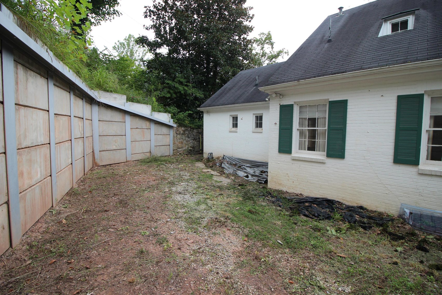 Image for SOLD $132,000 - Large 4 Bedroom with Additional Lot