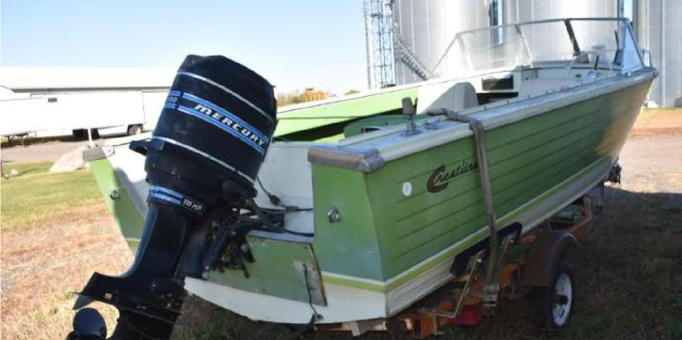 1972 Crestliner 19' Boat and Trailer & 1985 Alumacraft 17' Aluminum Canoe