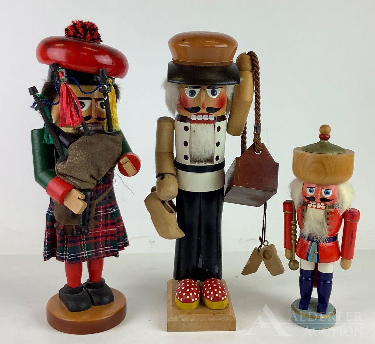 Image for Christmas Collectibles | November 4, 2020 at 8:00 PM