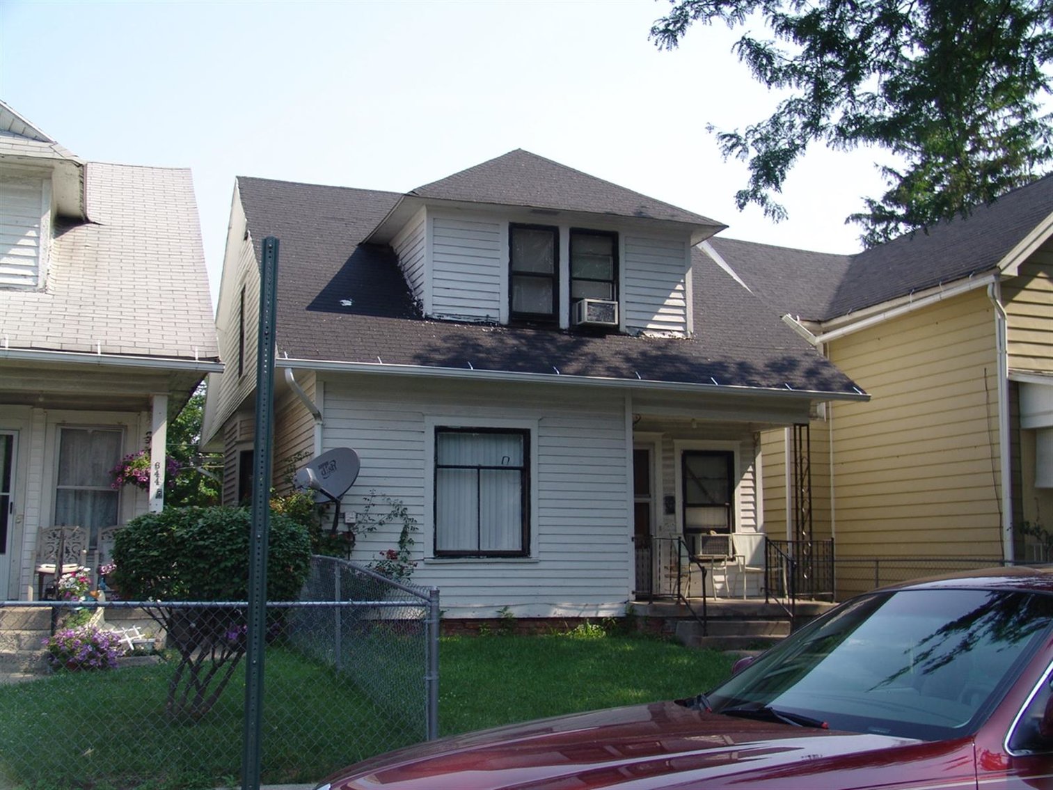 Image for ABSOLUTE AUCTION! - 640 Norwood Ave.