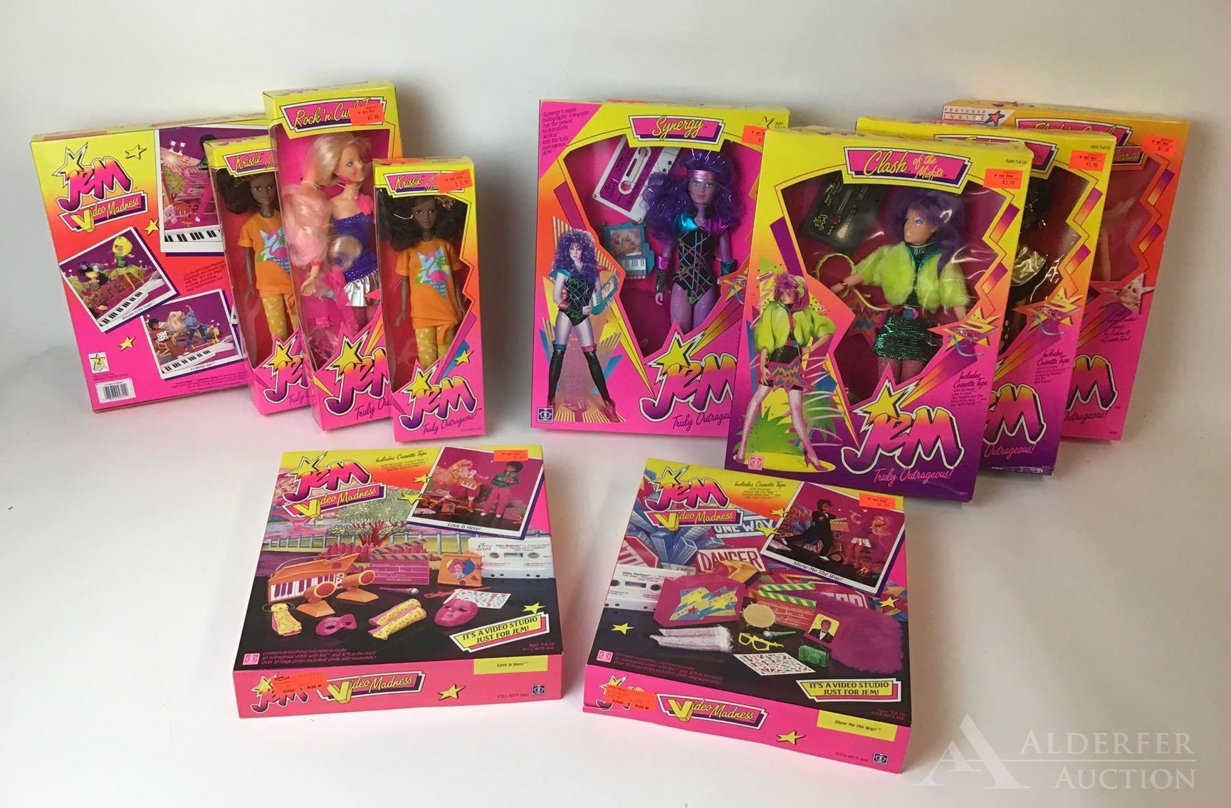 Image for Modern and Collectible Dolls | November 17, 2020 at 8:00 PM