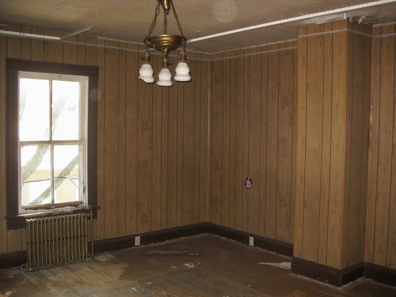 Image for 3 BR/2 BA Investment Property in Downtown Emporia, VA--SELLING to the HIGHEST BIDDER!!