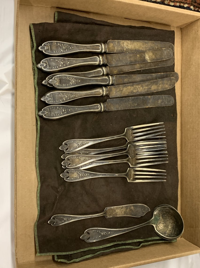 Image for Estate Auction w/Additions