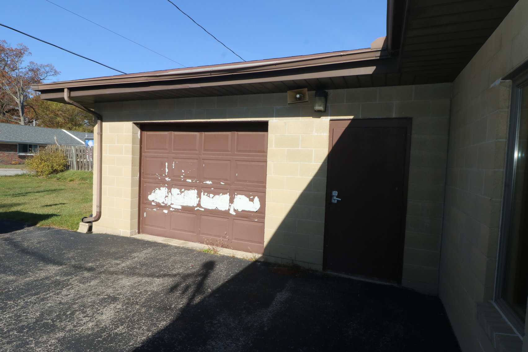 Image for MINIMUM BID AUCTION $275,000! 3435 N HOLLAND SYLVANIA RD