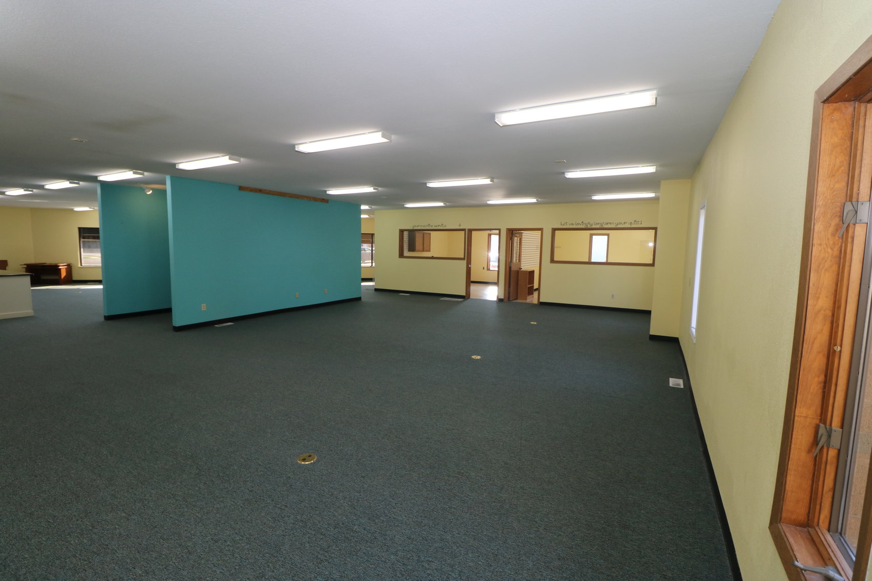 Image for MINIMUM BID AUCTION $275,000! 3435 N HOLLAND SYLVANIA RD