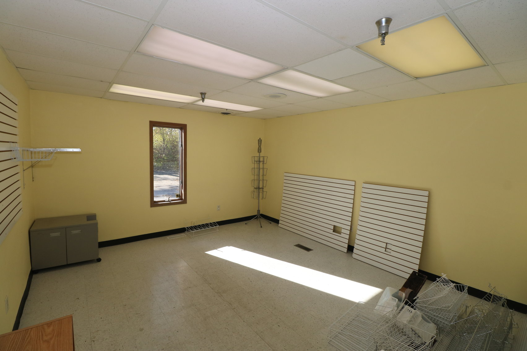 Image for MINIMUM BID AUCTION $275,000! 3435 N HOLLAND SYLVANIA RD