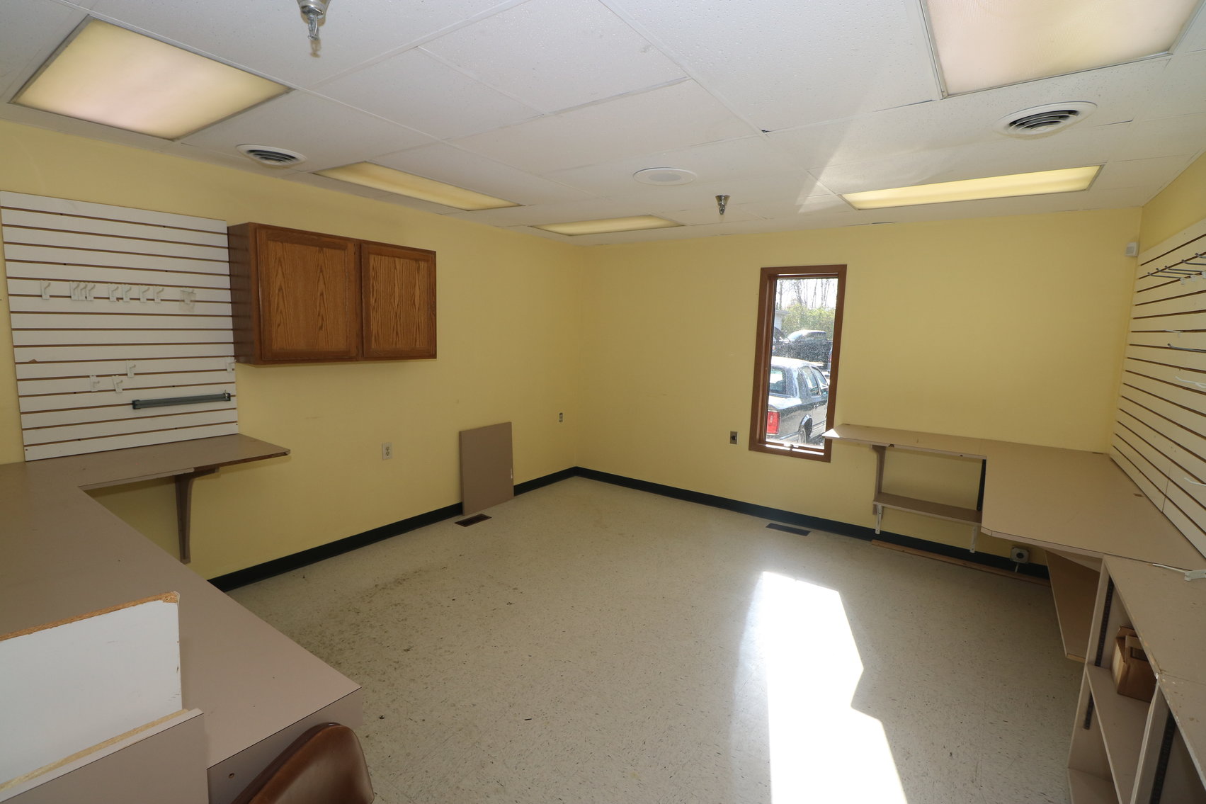 Image for MINIMUM BID AUCTION $275,000! 3435 N HOLLAND SYLVANIA RD