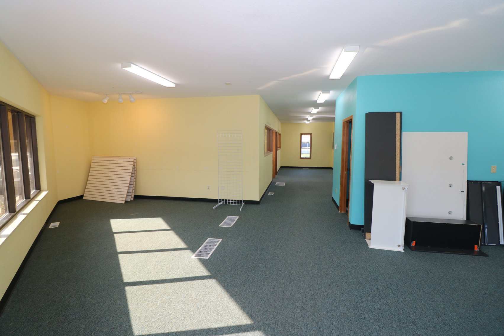 Image for MINIMUM BID AUCTION $275,000! 3435 N HOLLAND SYLVANIA RD