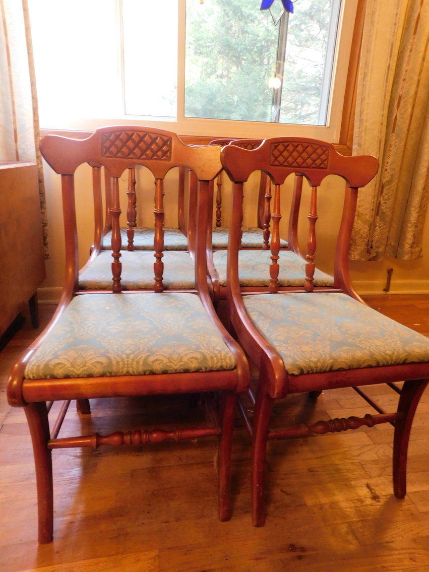 Image for Suzuki Sx4, Antique Furniture, Jewelry and More!