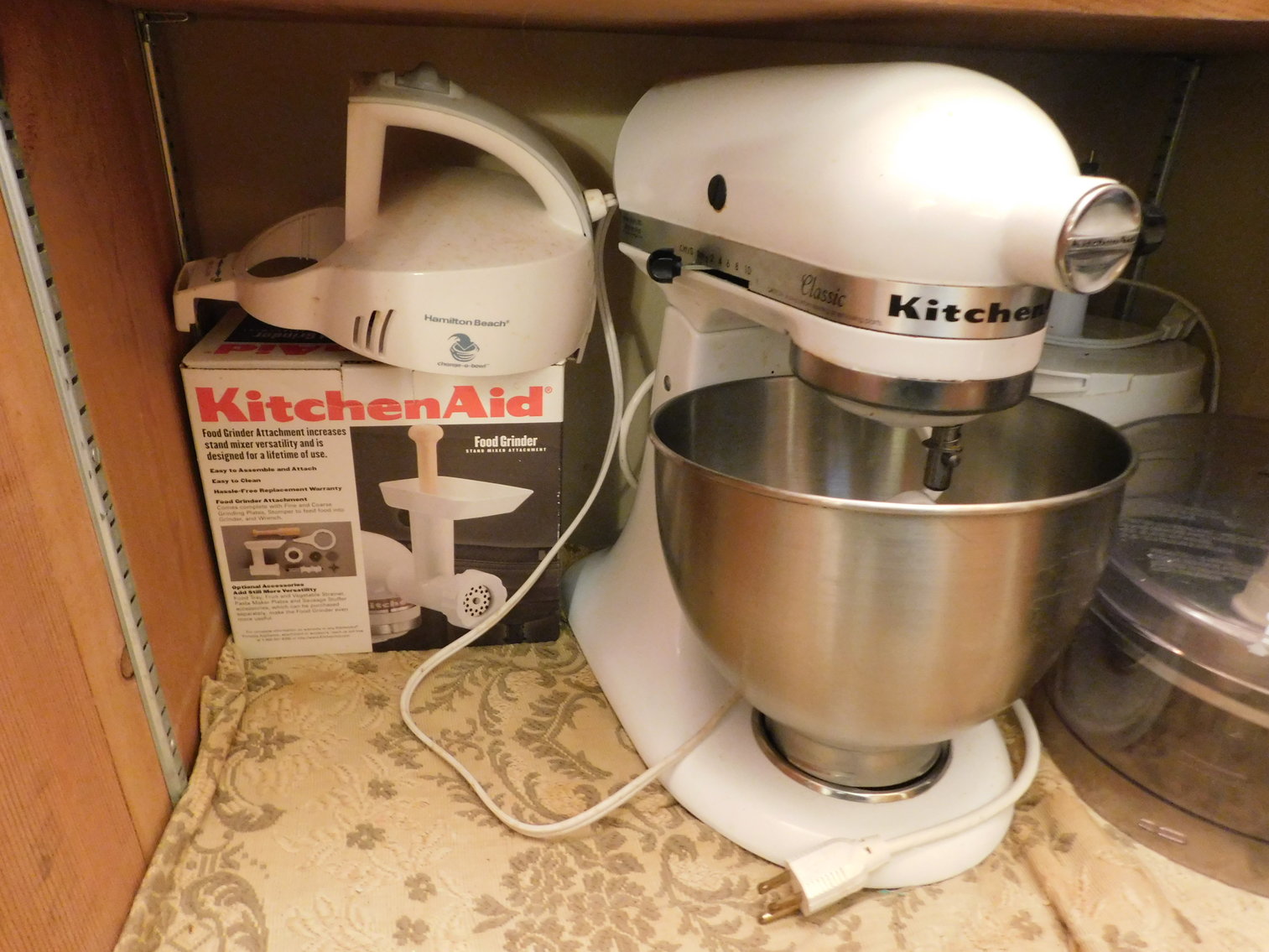 Image for Suzuki Sx4, Antique Furniture, Jewelry and More!