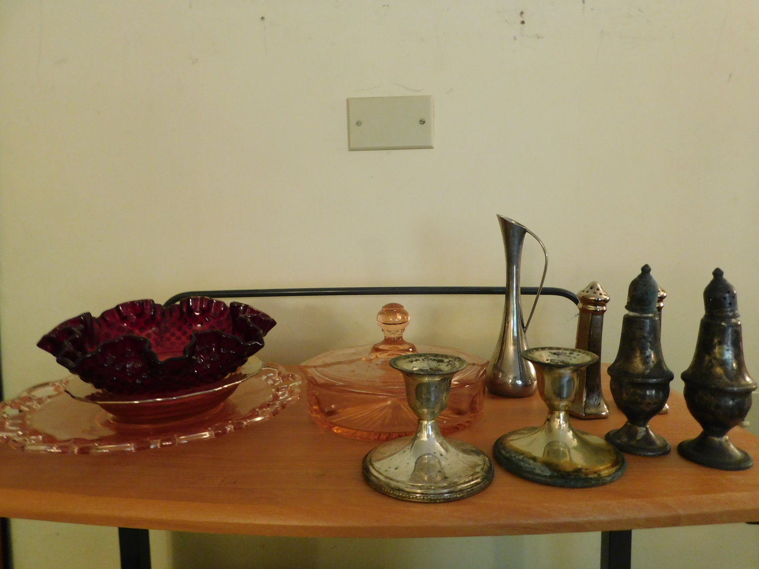 Image for Suzuki Sx4, Antique Furniture, Jewelry and More!