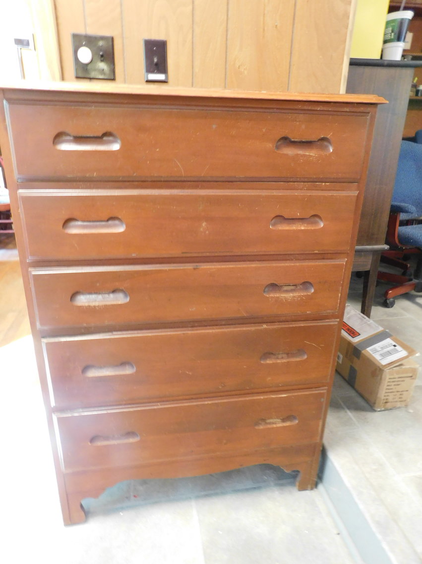 Image for Suzuki Sx4, Antique Furniture, Jewelry and More!