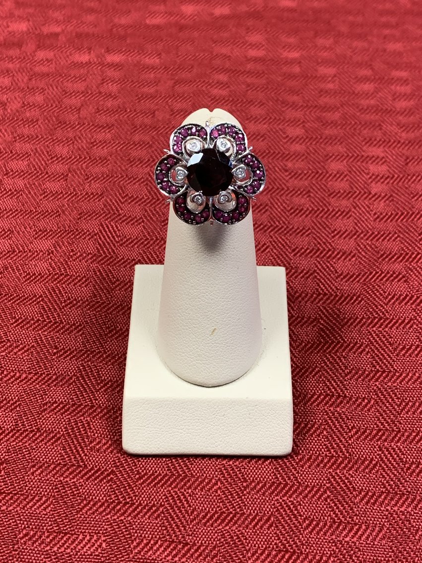 Image for Suzuki Sx4, Antique Furniture, Jewelry and More!