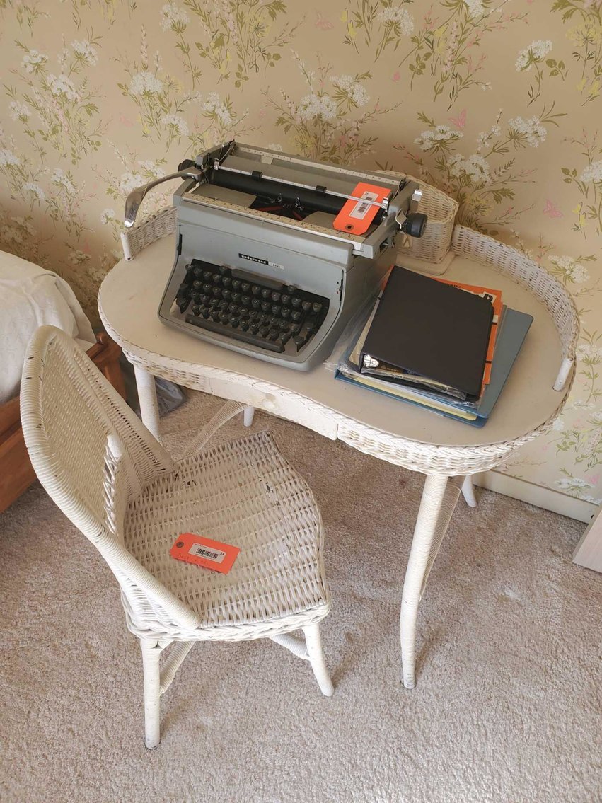 Image for Furniture, Collectibles, Household-Hickory Ave