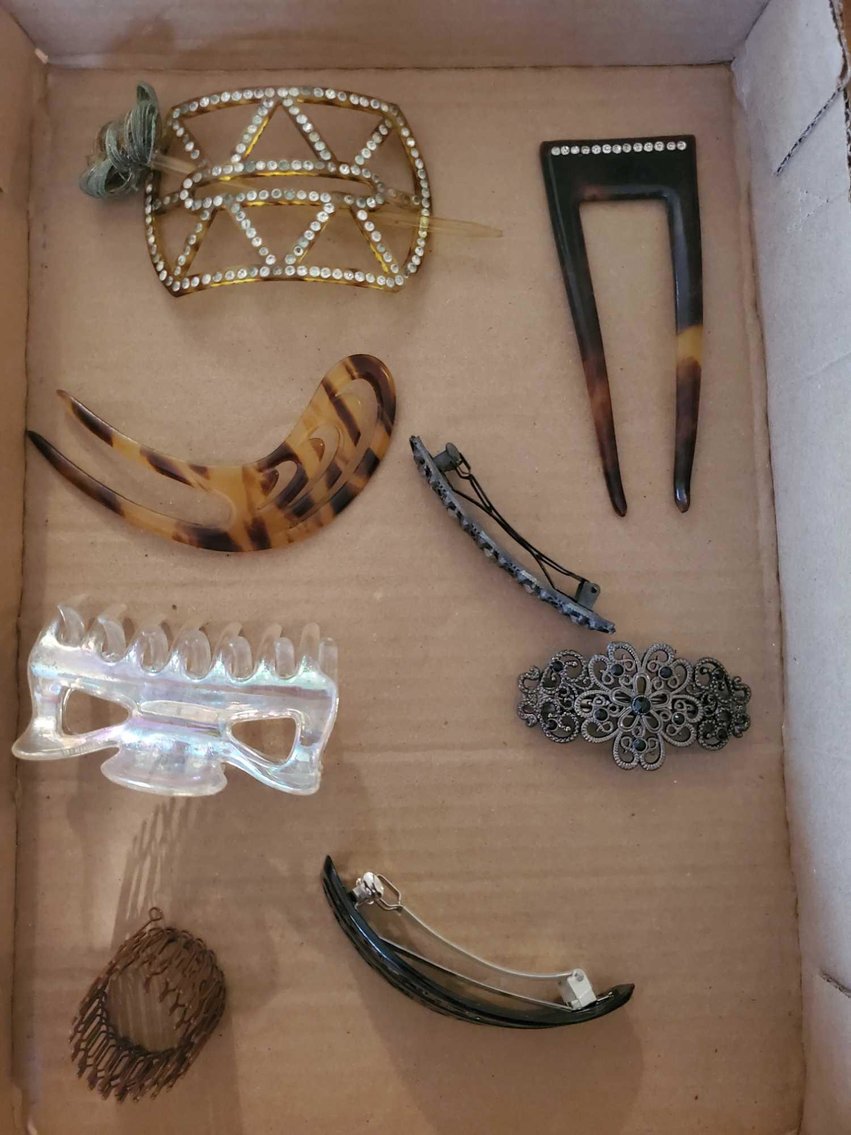 Image for Furniture, Collectibles, Household-Hickory Ave