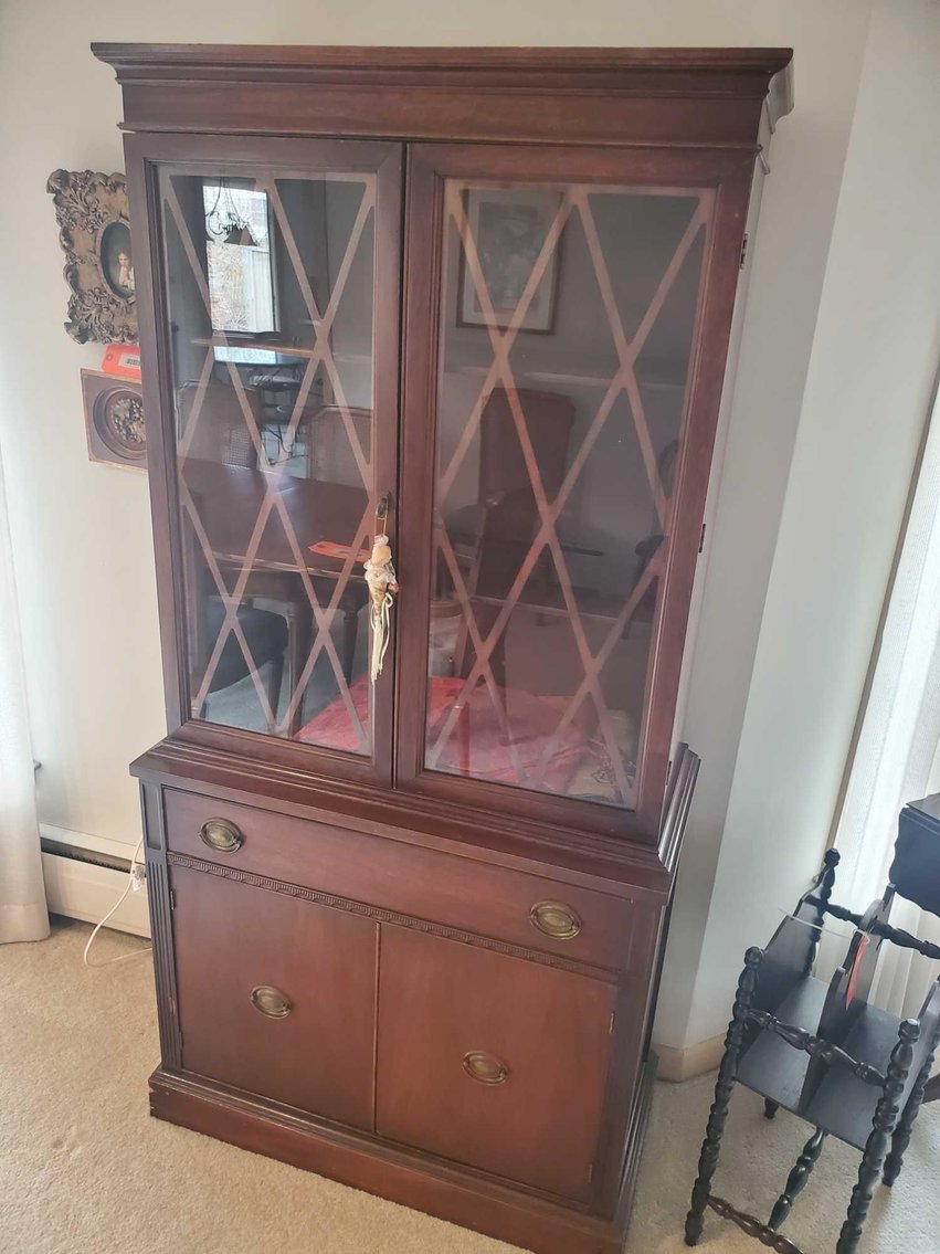 Image for Furniture, Collectibles, Household-Hickory Ave