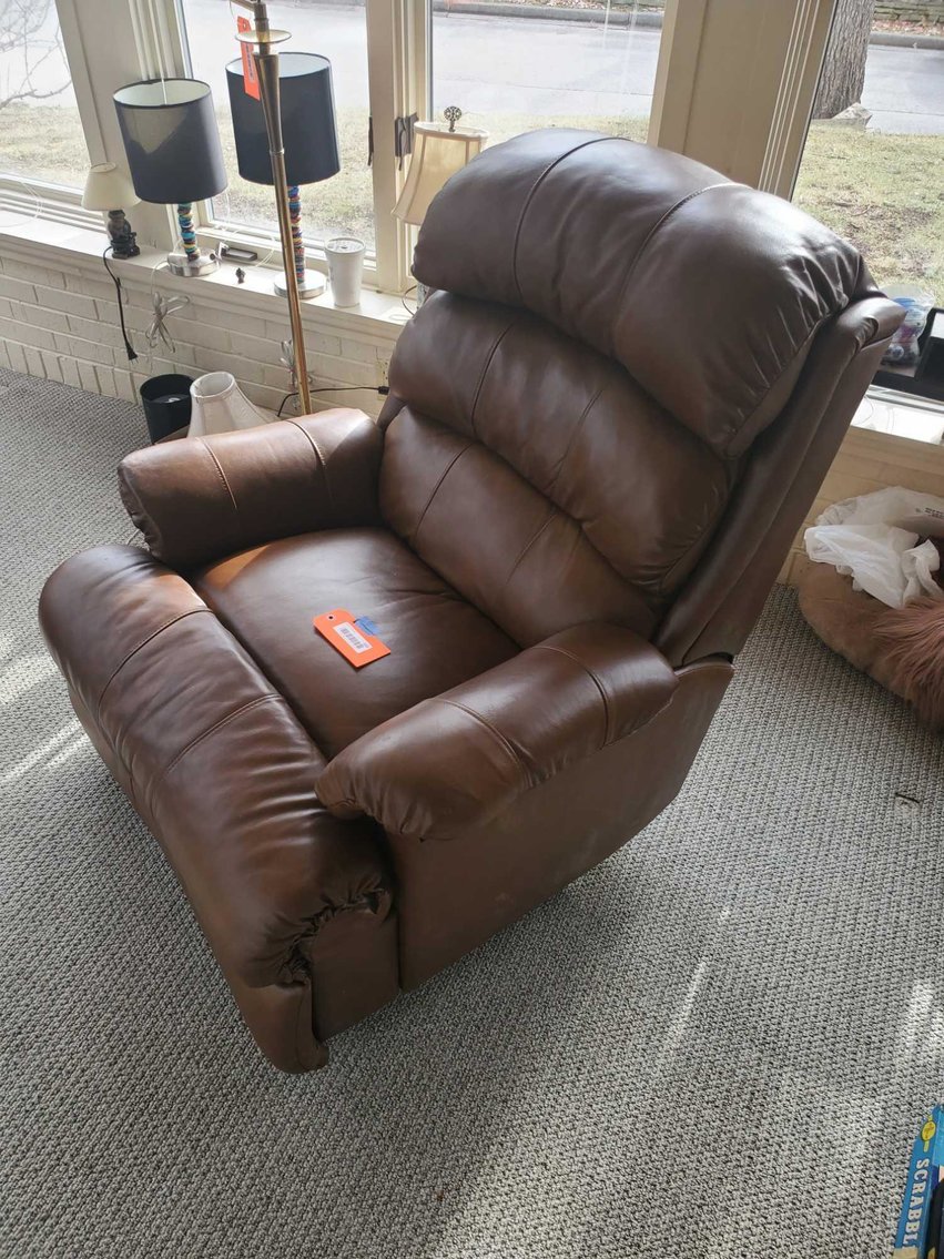 Image for Furniture, Collectibles, Household-Hickory Ave