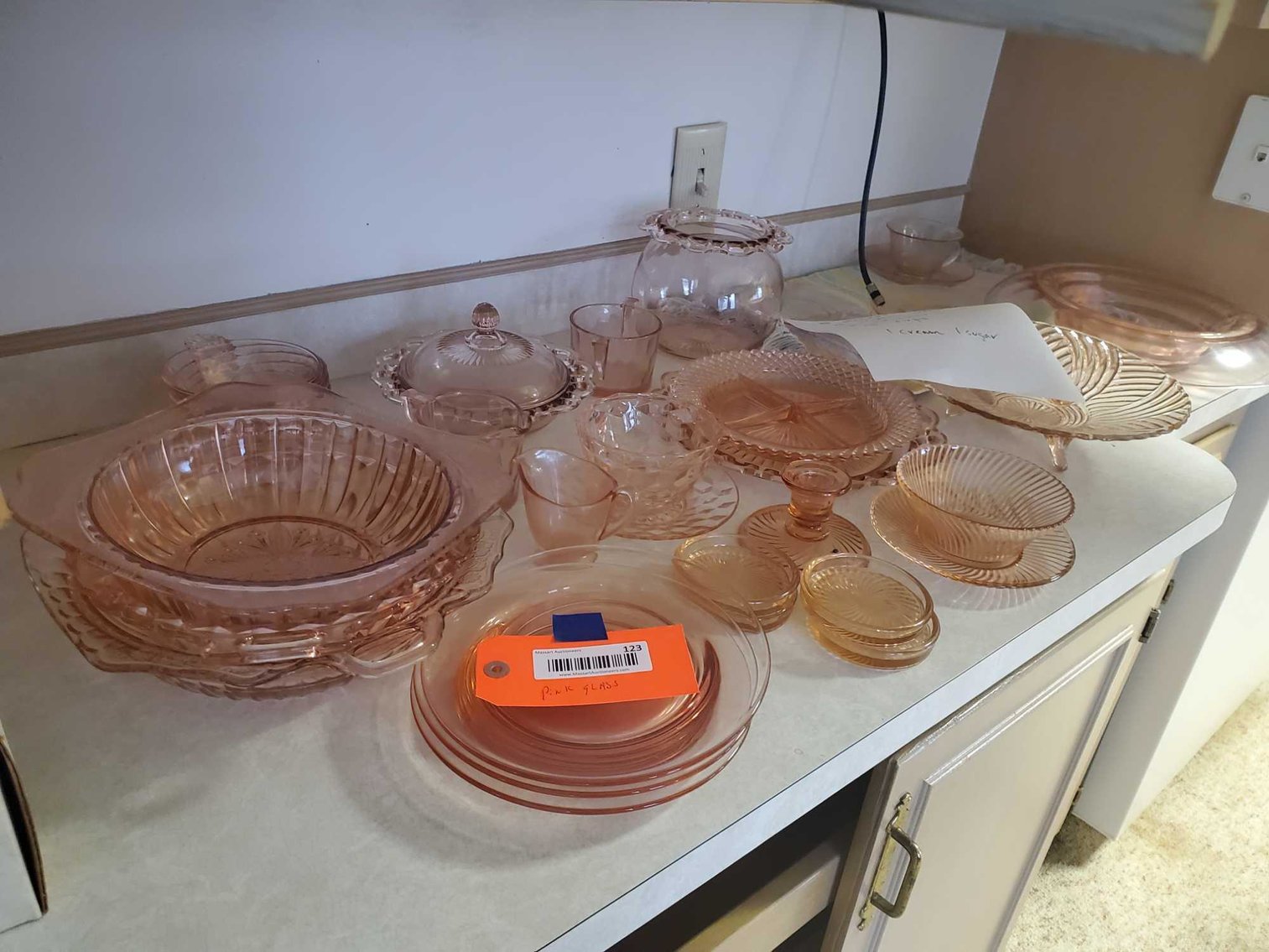 Image for Furniture, Collectibles, Household-Hickory Ave