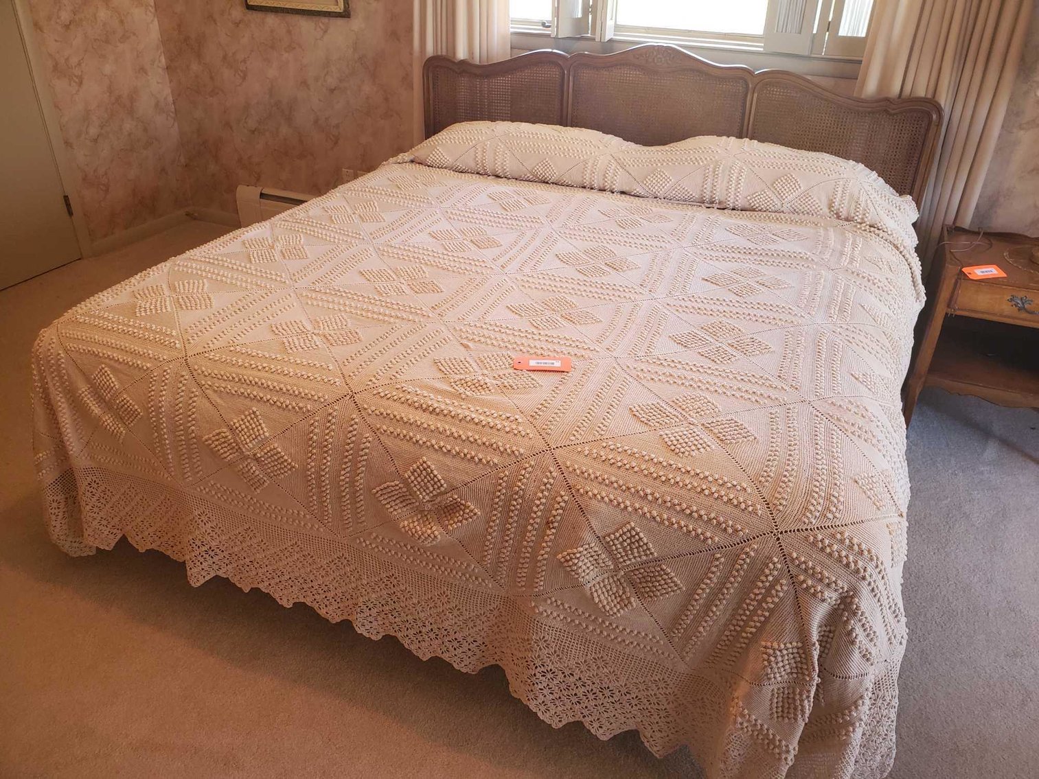 Image for Furniture, Collectibles, Household-Hickory Ave