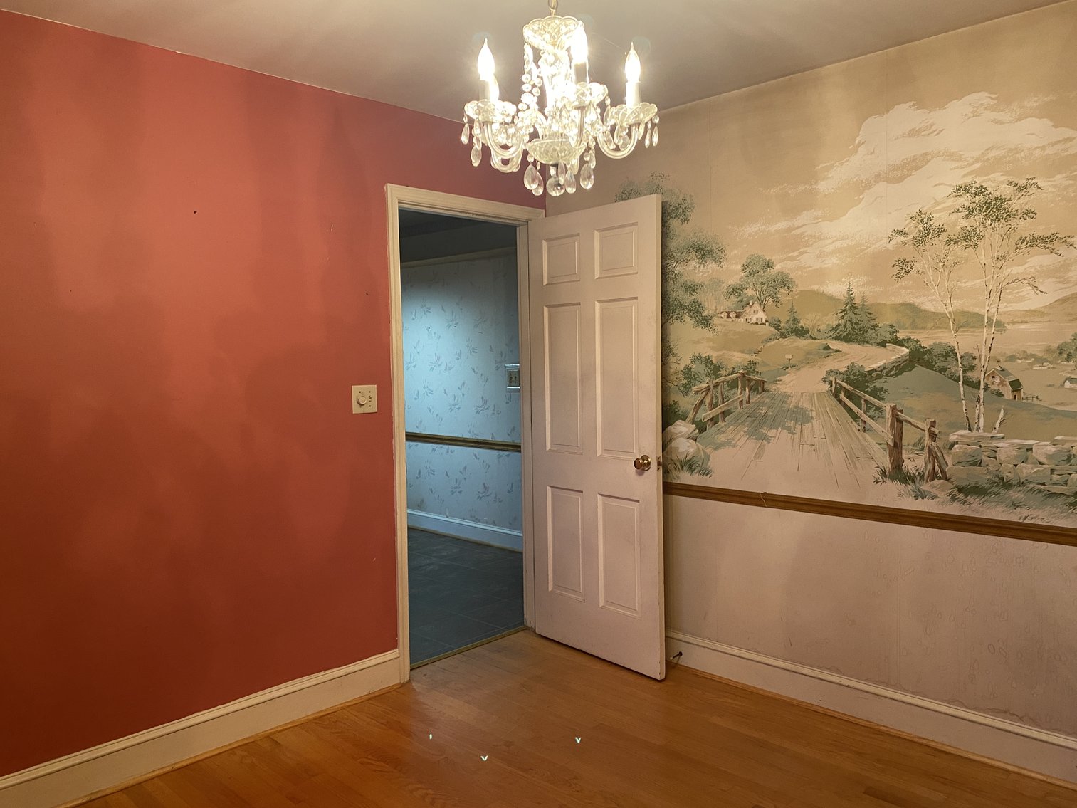 Image for 3 BR/3 BA Brick Home w/Walk-Out Basement on 1.6 +/- Acres in Charlottesville, VA--SELLING to the HIGHEST BIDDER!!