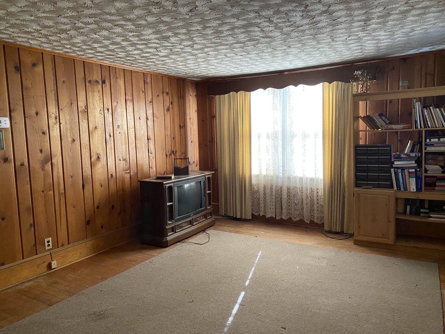 Image for 55.16 +/- Acres of Desirable Land Fronting Smith Station Rd. w/3 BR Home & Outbuildings in Spotsylvania County, VA--SELLING to the HIGHEST BIDDER!!