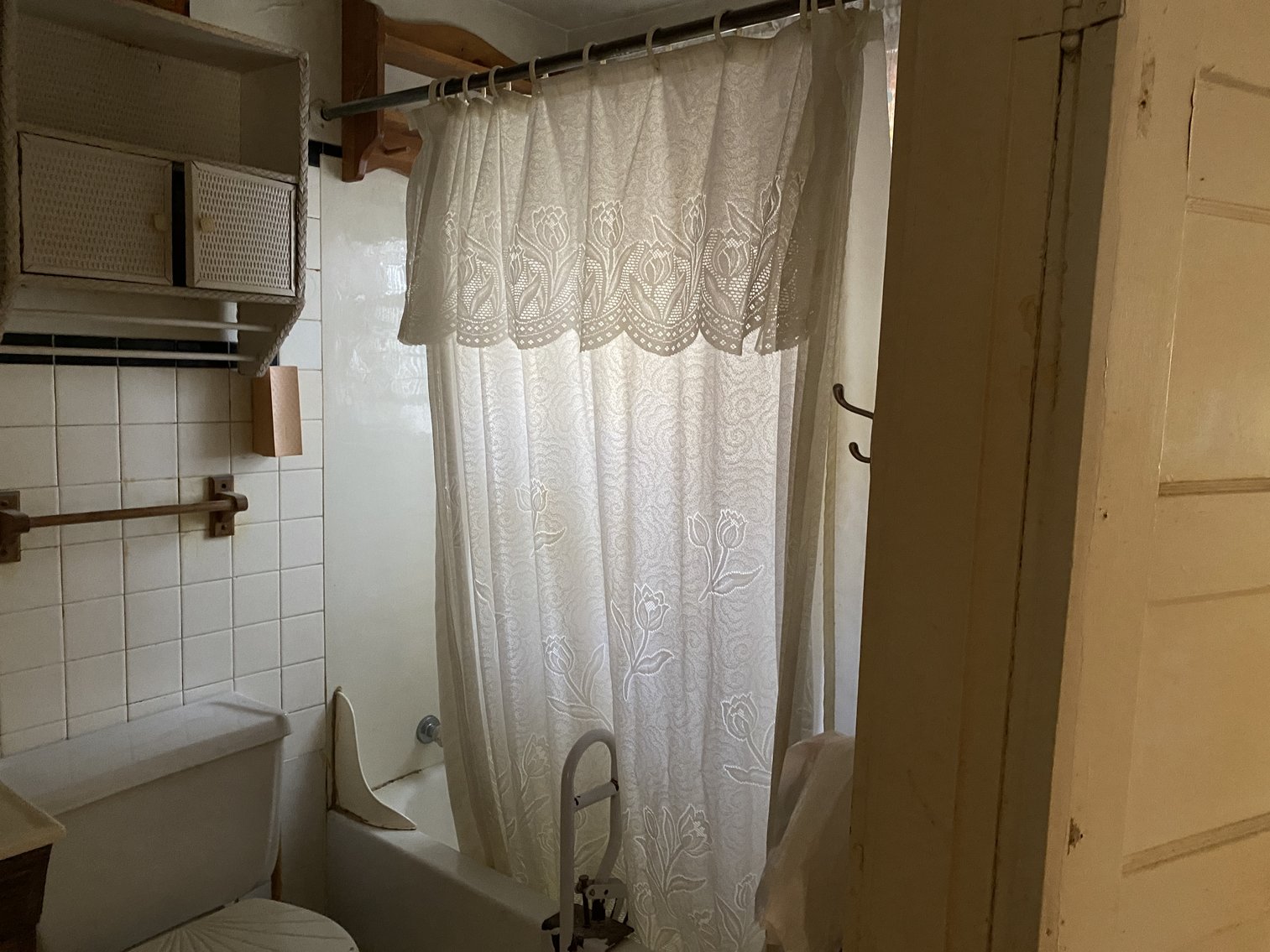 Image for 55.16 +/- Acres of Desirable Land Fronting Smith Station Rd. w/3 BR Home & Outbuildings in Spotsylvania County, VA--SELLING to the HIGHEST BIDDER!!