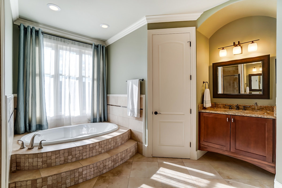 Image for Rivers Bend Real Estate Auction