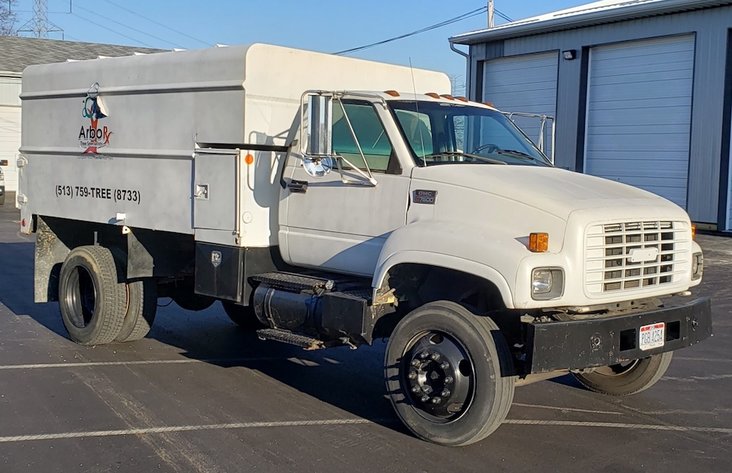 Image for 2000 GMC C7500 Chipper Truck