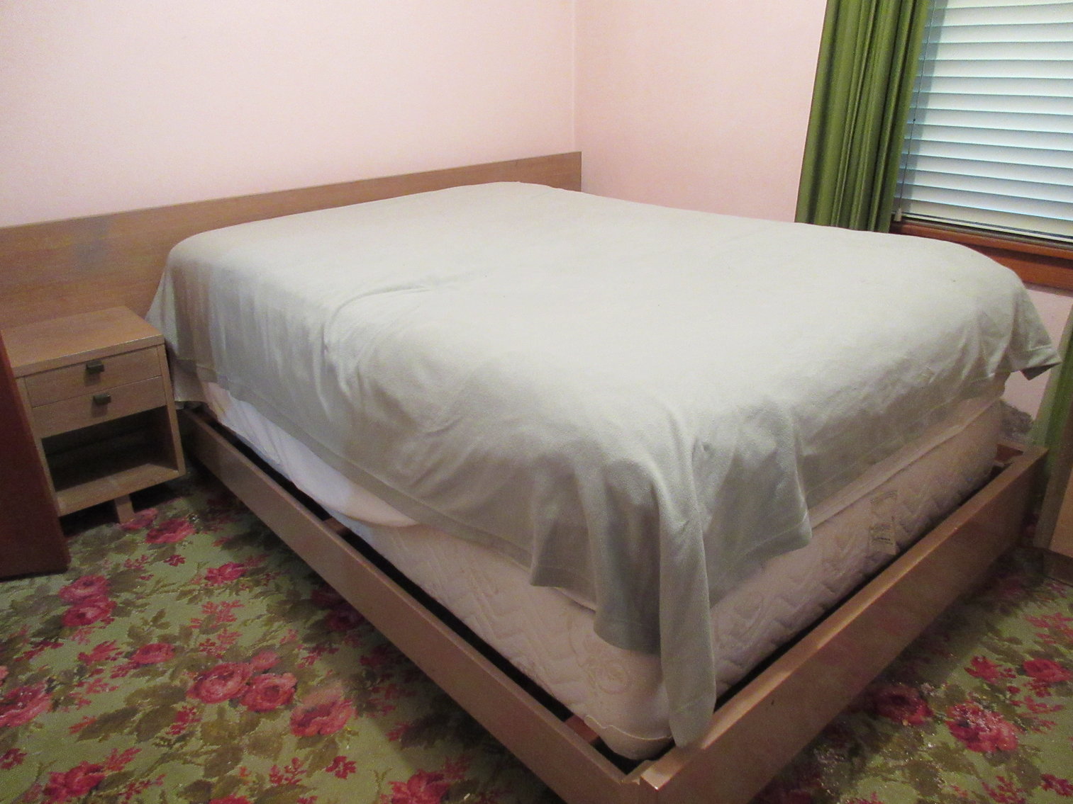 Image for Home Furnishings, Collectibles, Appliances, & more