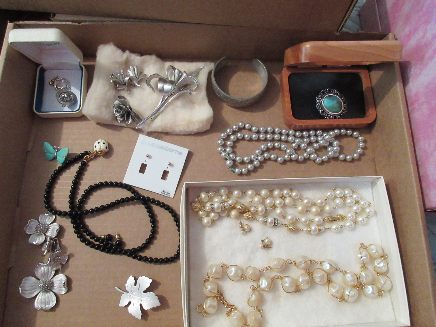 Image for Home Furnishings, Collectibles, Appliances, & more