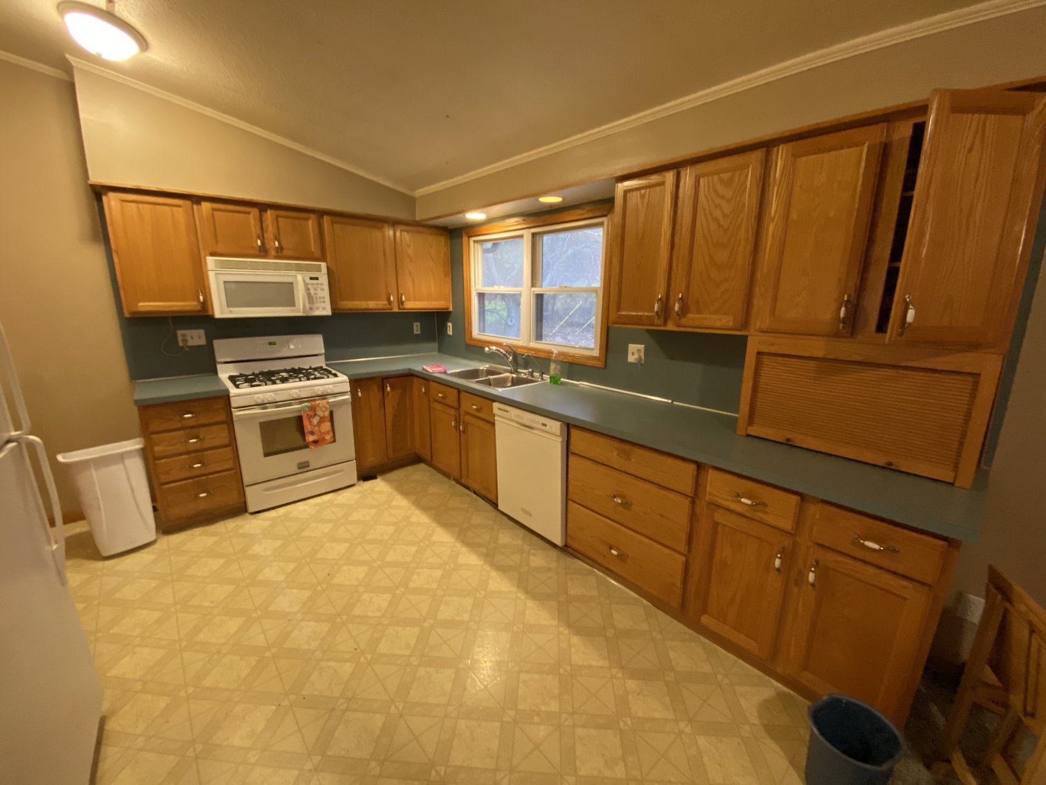 Image for MINIMUM BID AUCTION $77,000! 16611 DIXON RD