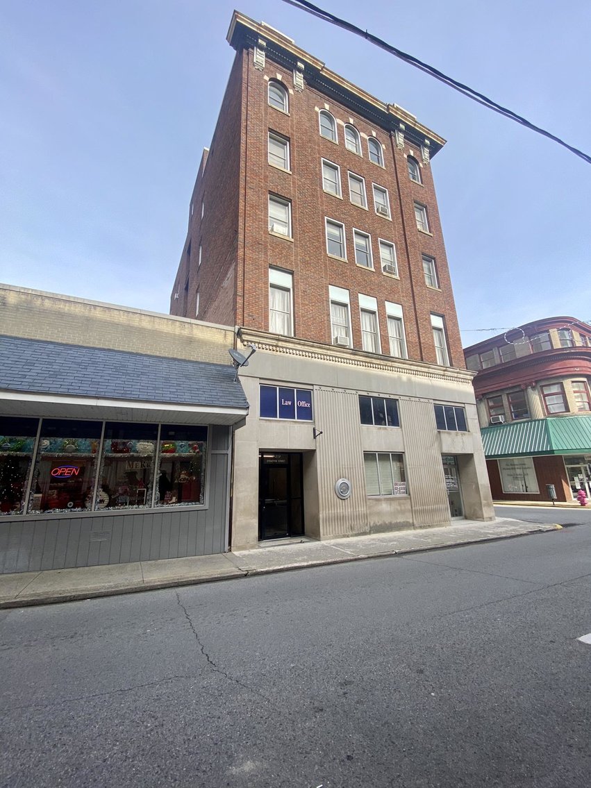 5Story Commercial Building in Logan