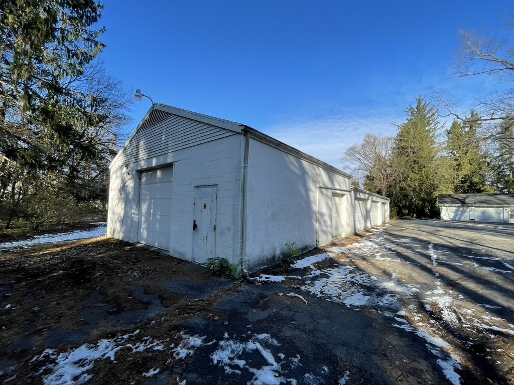 Image for MINIMUM BID AUCTION $199,000! 8203 W BANCROFT ST