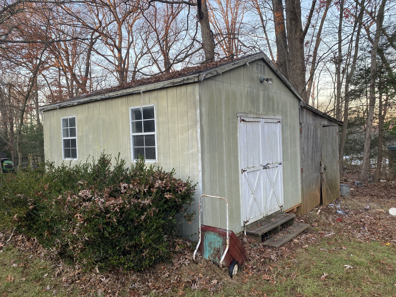 Image for 3 BR/3 BA Brick Home w/Walk-Out Basement on 1.6 +/- Acres in Charlottesville, VA--SELLING to the HIGHEST BIDDER!!