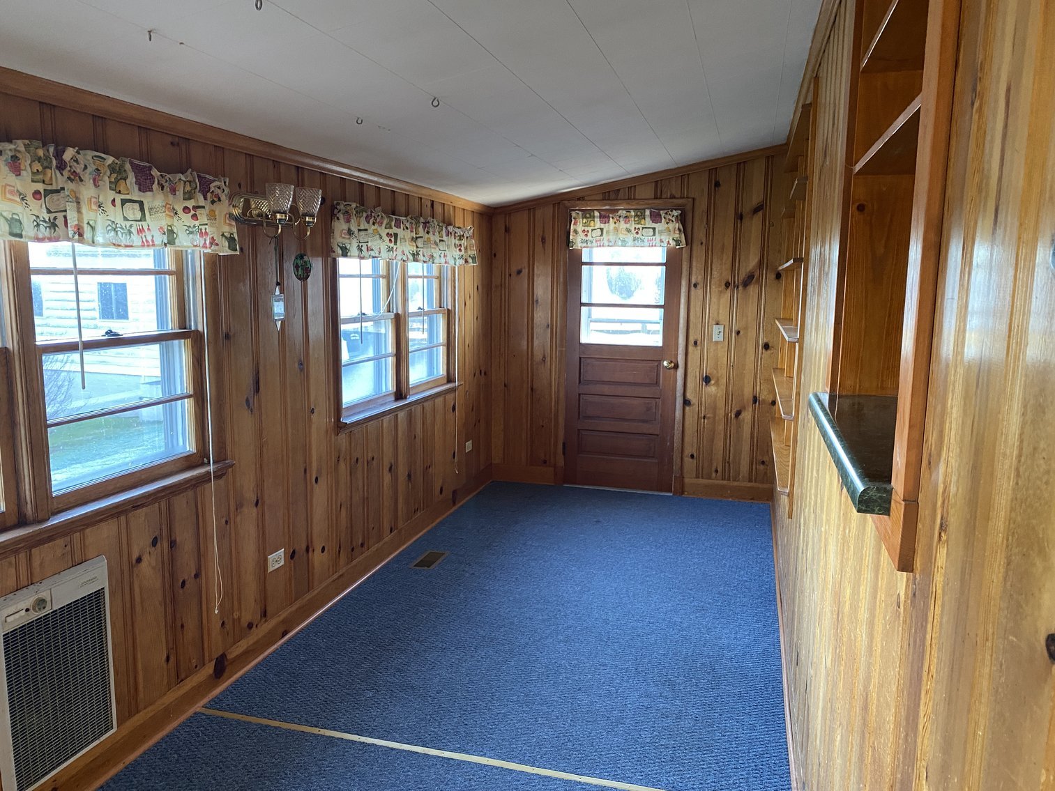 Image for 3 BR/2 BA Home w/Detached 2 Bay Shop/Garage on 2.2 +/- Acres in Madison County, VA--SELLING to the HIGHEST BIDDER!!