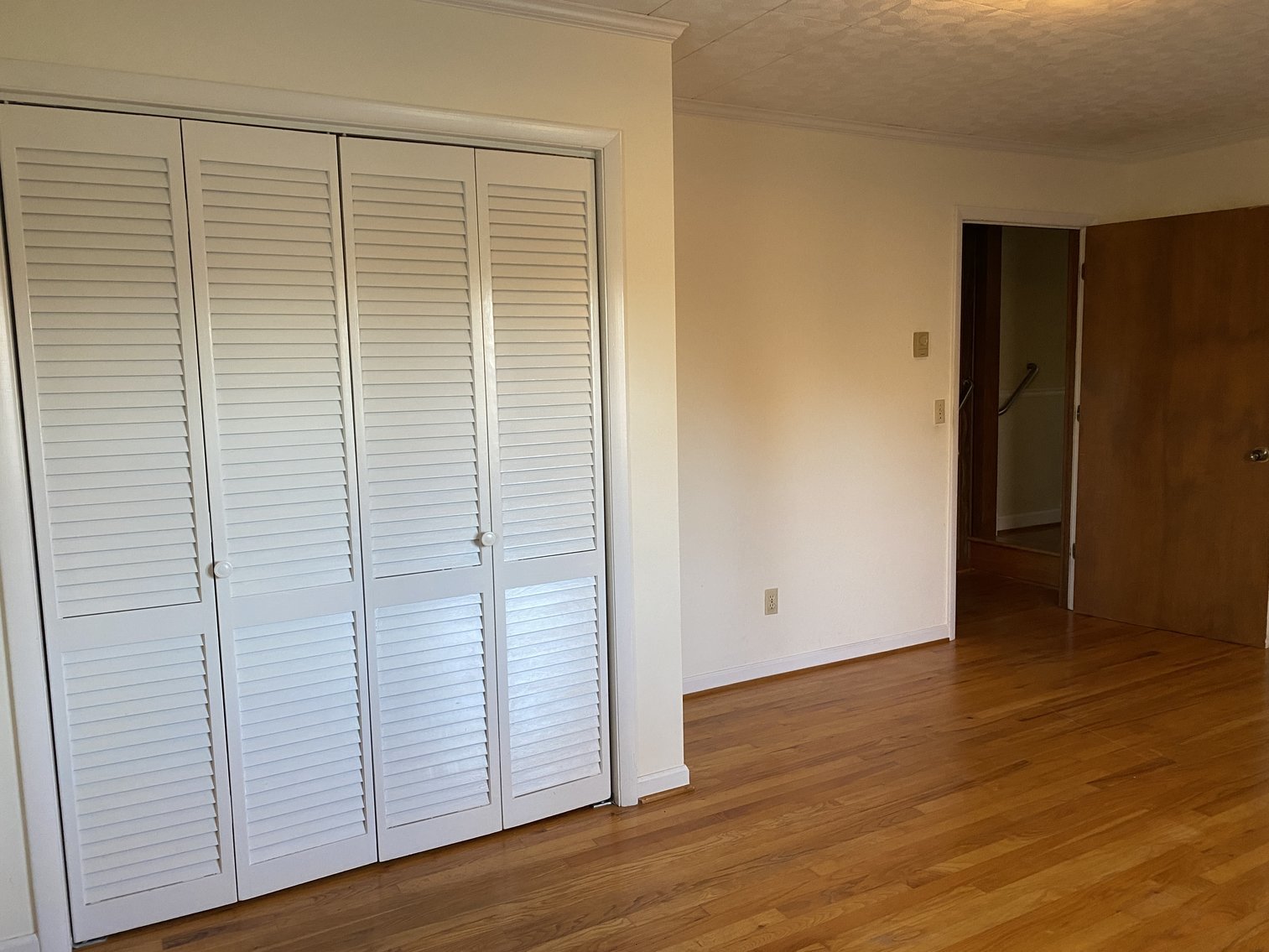 Image for 3 BR/2 BA Home w/Detached 2 Bay Shop/Garage on 2.2 +/- Acres in Madison County, VA--SELLING to the HIGHEST BIDDER!!