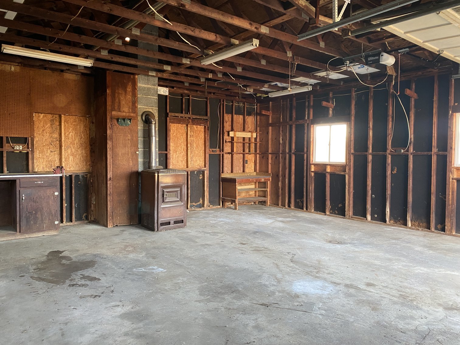 Image for 3 BR/2 BA Home w/Detached 2 Bay Shop/Garage on 2.2 +/- Acres in Madison County, VA--SELLING to the HIGHEST BIDDER!!