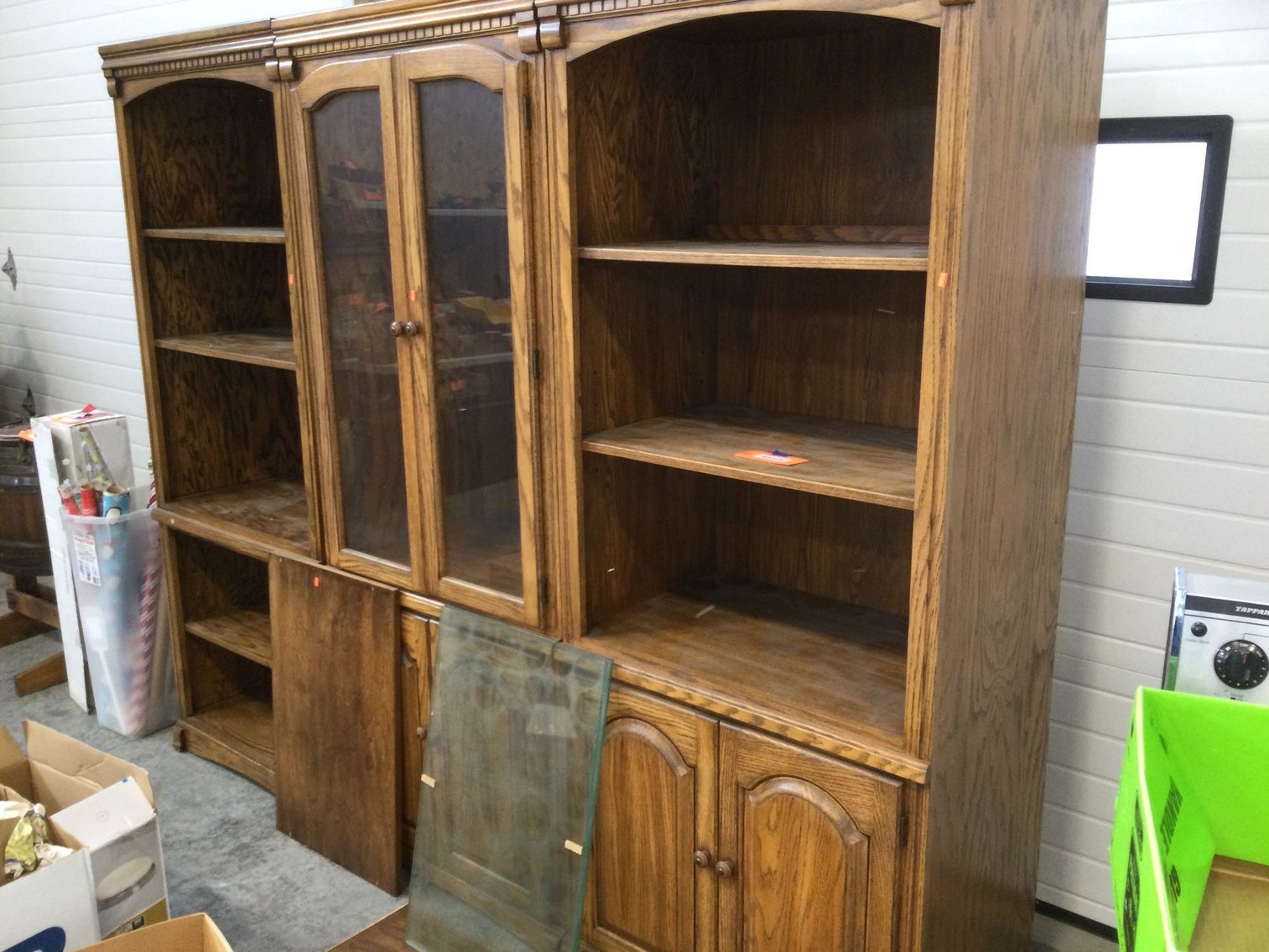 Image for Furniture, Collectibles, Household-New building South