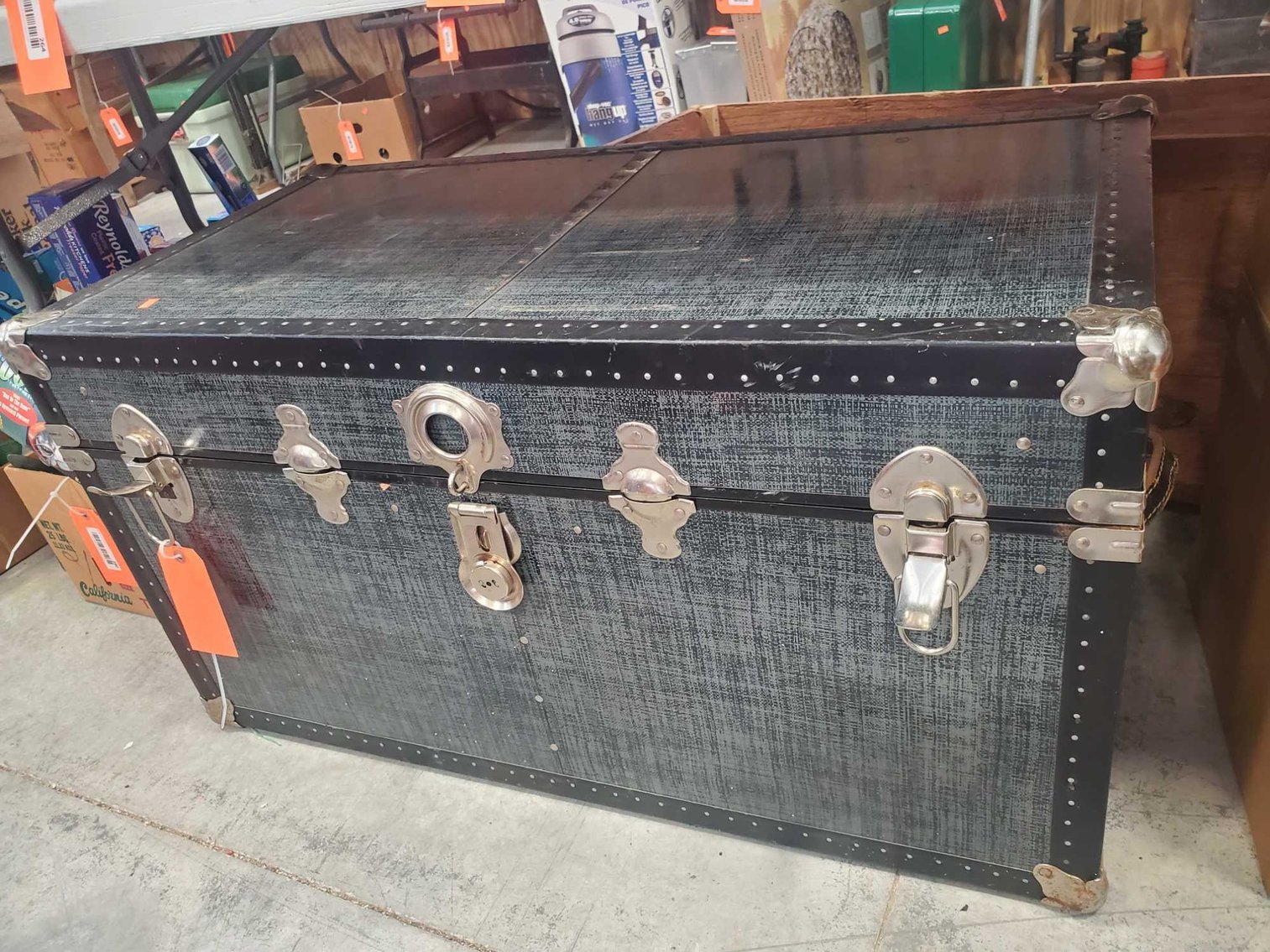 Image for Furniture, Collectibles, Household-New building South