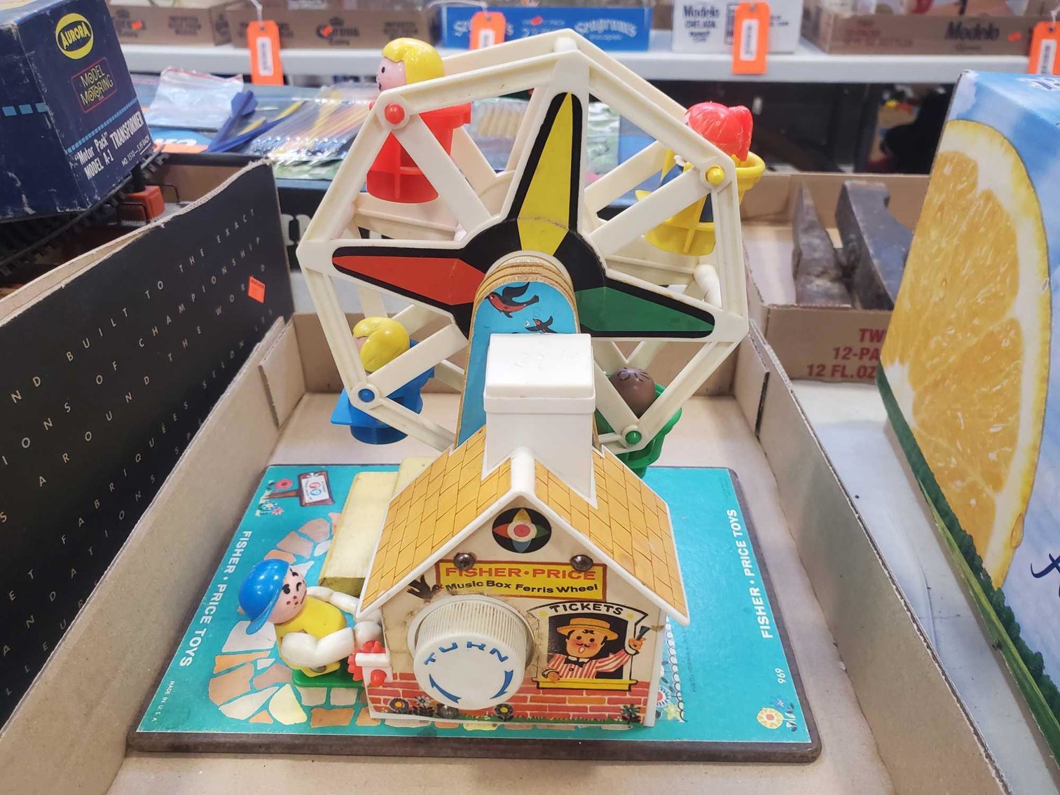 Image for Furniture, Collectibles, Household-New building South