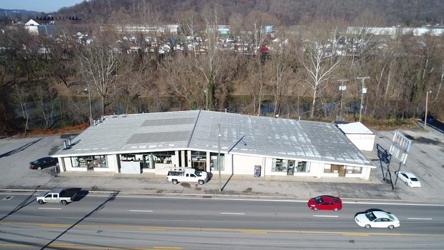 Image for Commercial Building on Highly Traveled Route 60