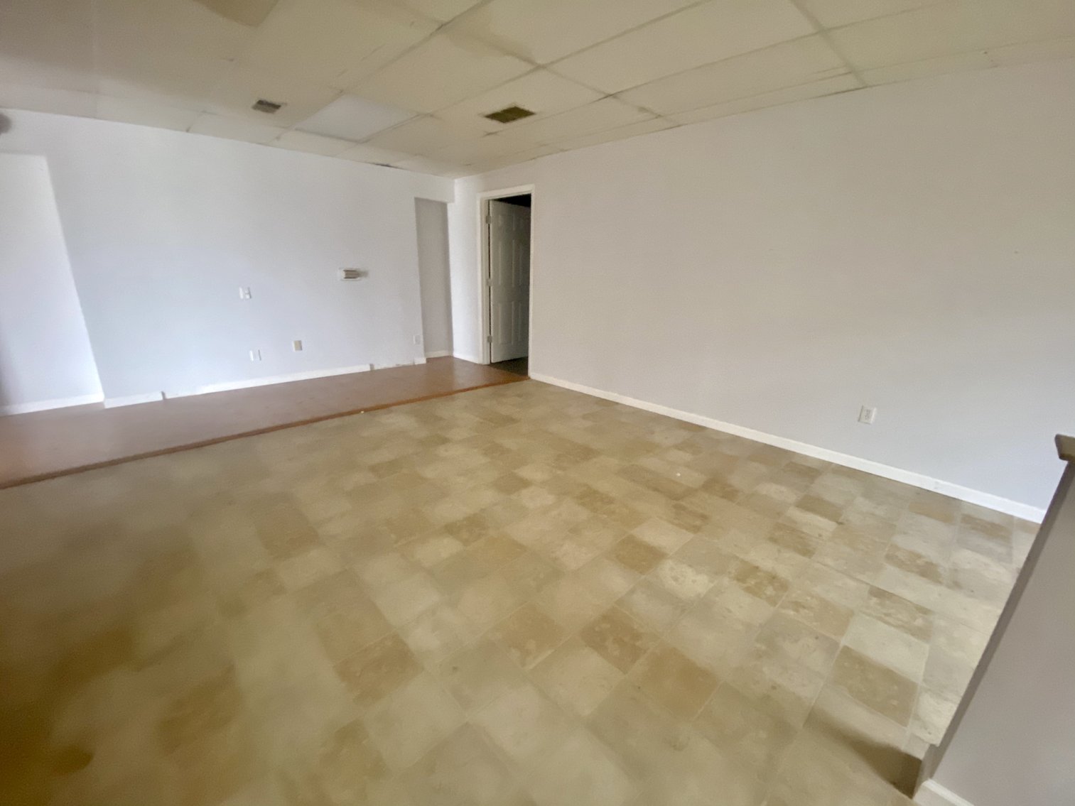 Image for Commercial Building on Highly Traveled Route 60