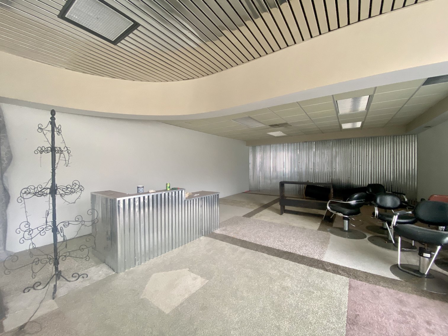 Image for Commercial Building on Highly Traveled Route 60