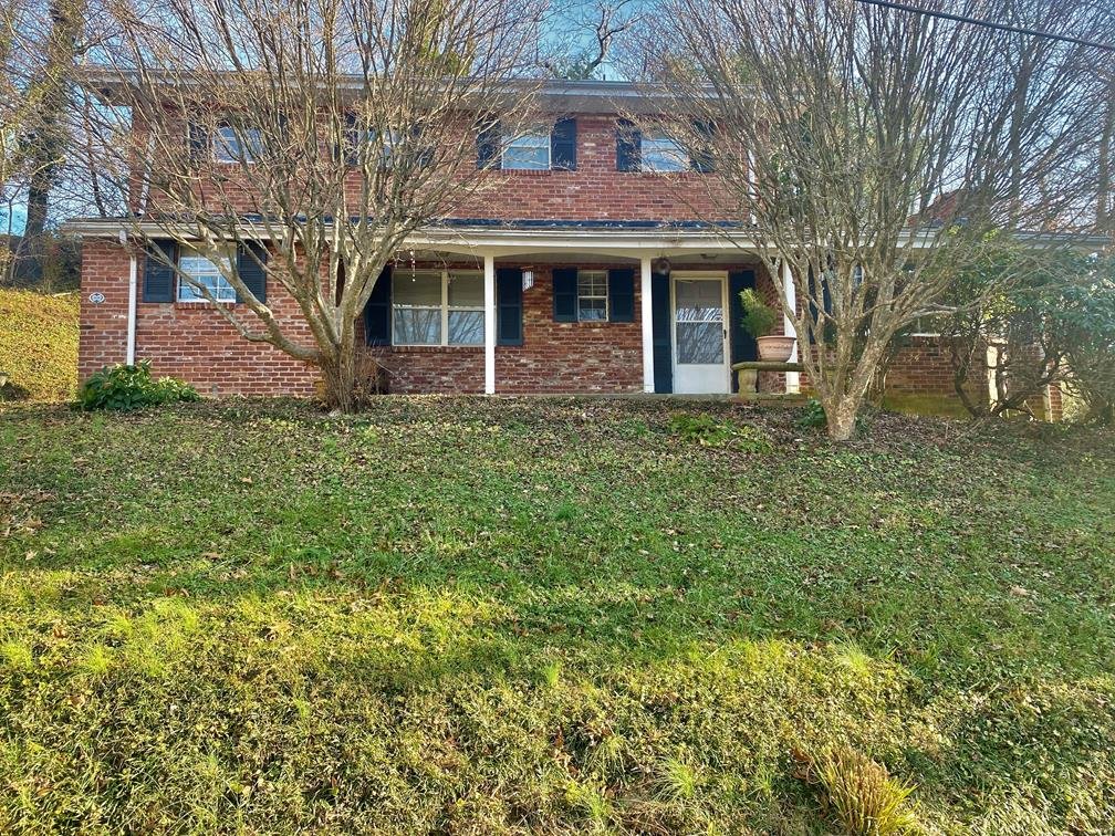 Image for SOLD $170,500 - Beautiful 3 Bedroom in South Hills