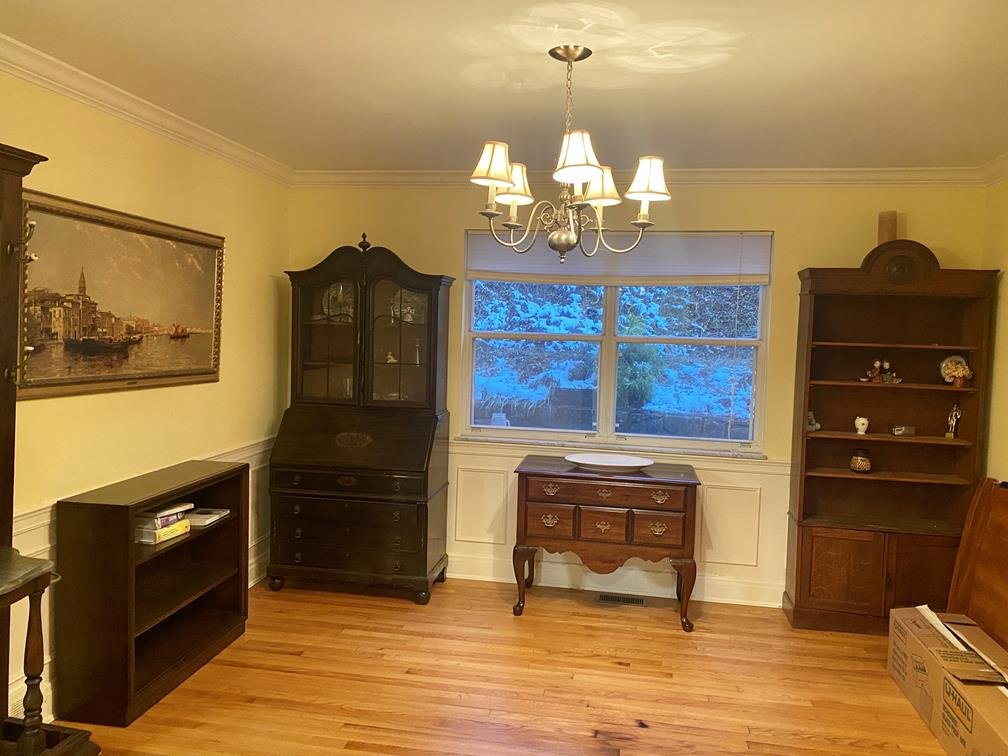 Image for SOLD $170,500 - Beautiful 3 Bedroom in South Hills